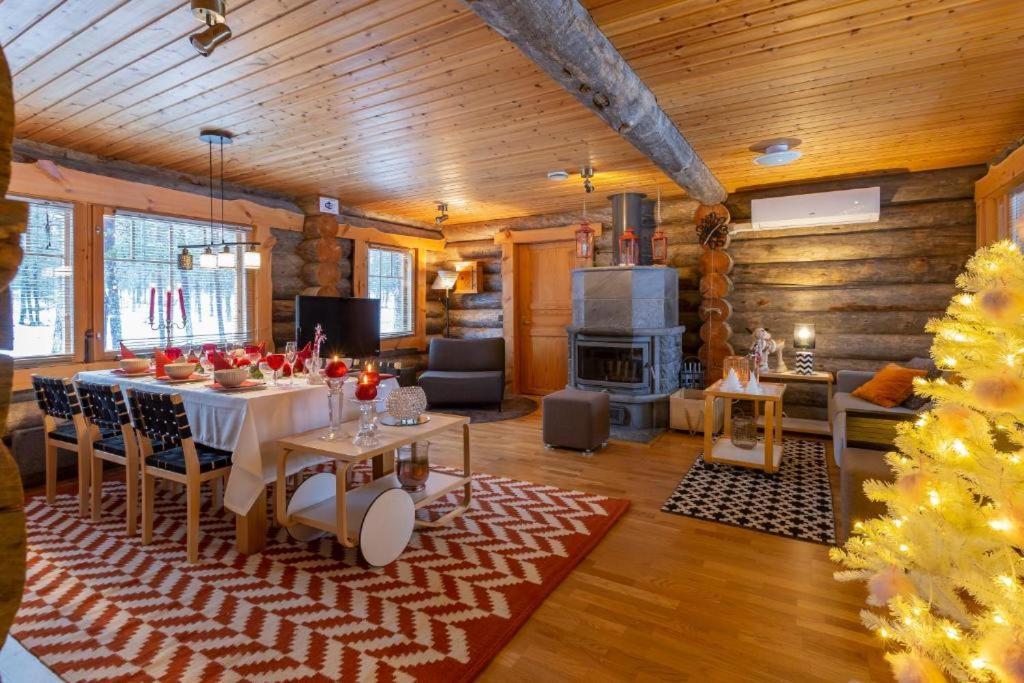 Kuukkeli Log Houses Villa Aurora "Pupula" Saariselka Dış mekan fotoğraf